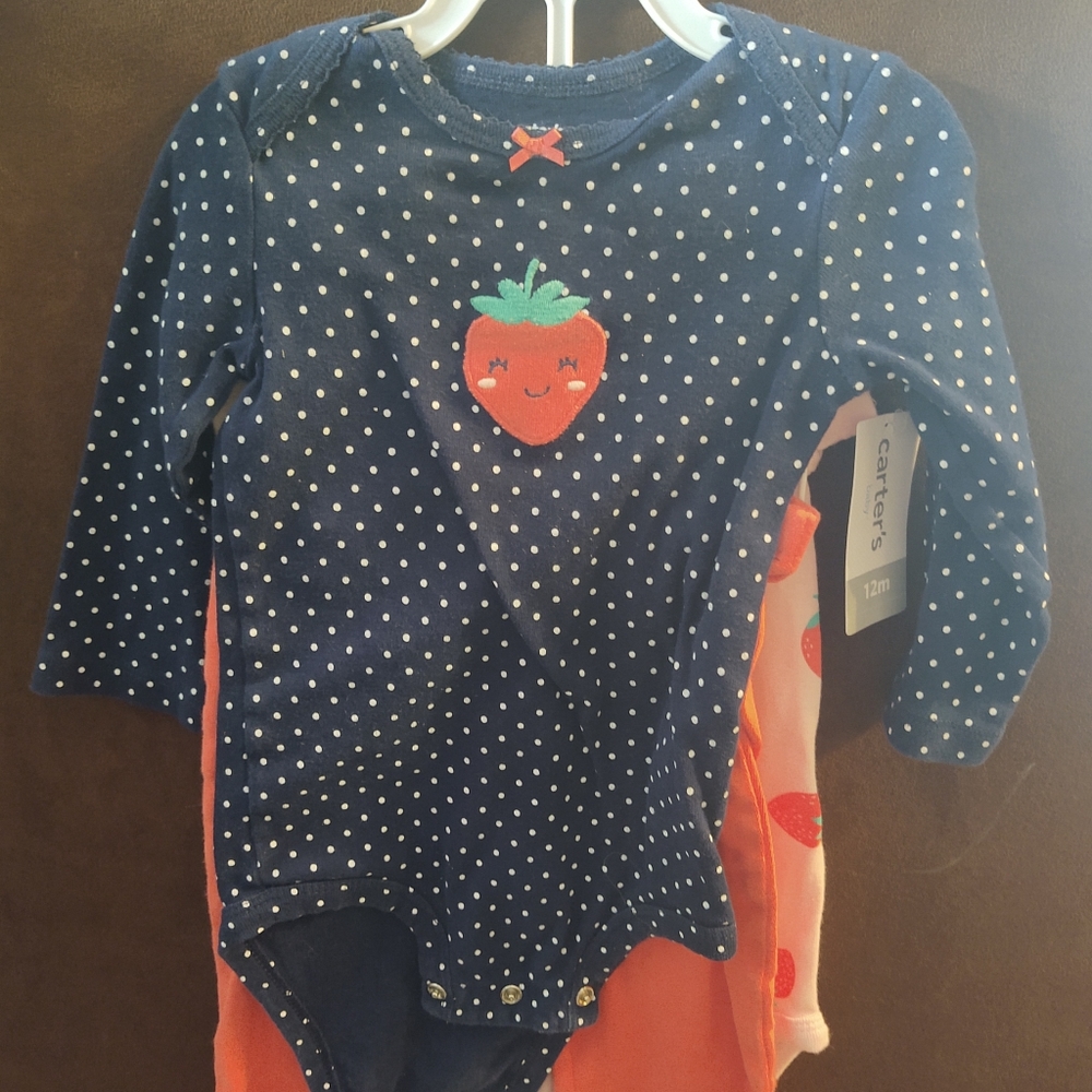 3 piece matching Carter's set